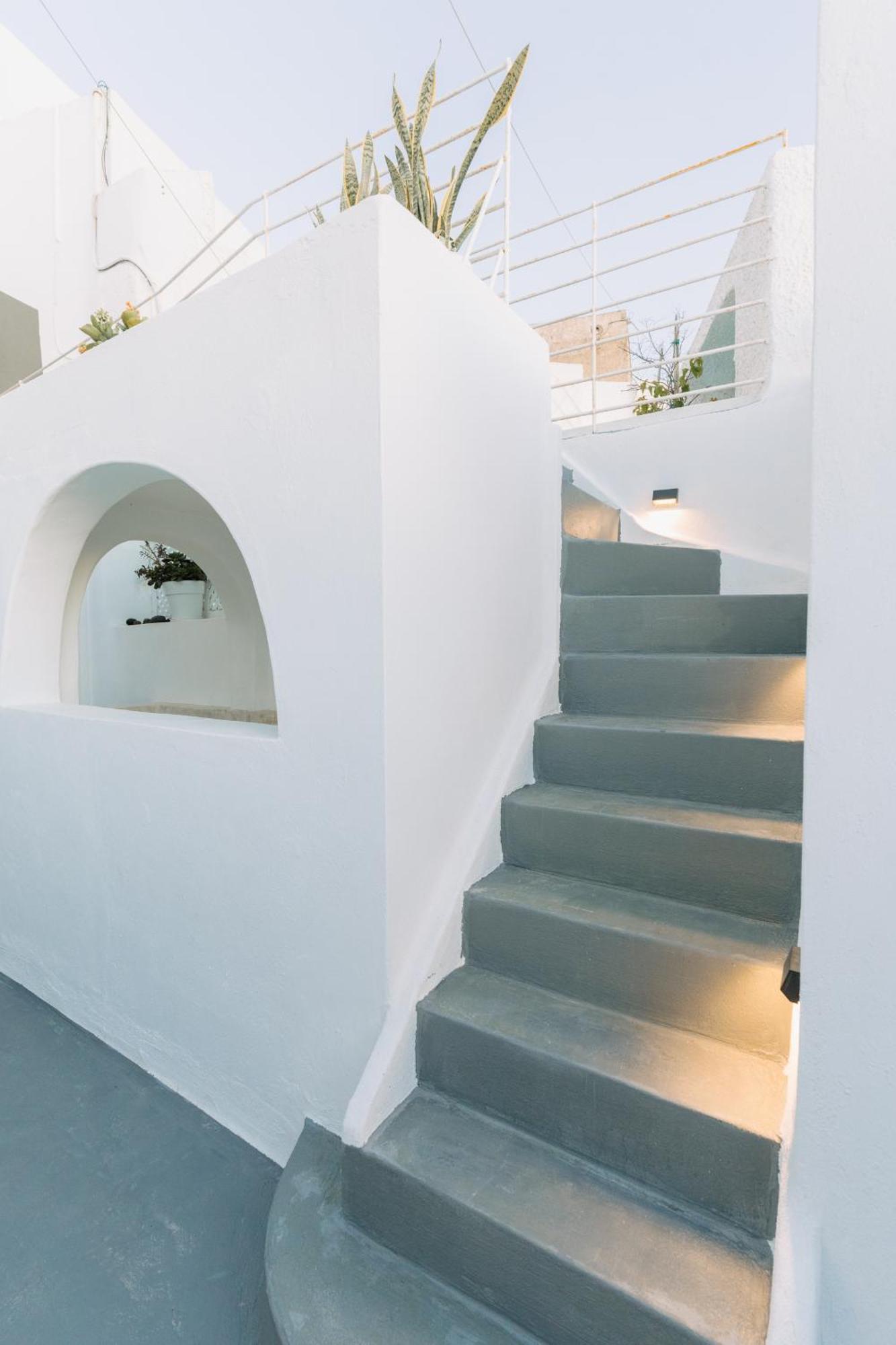 Noir Cave Villa With Private Jacuzzi And Sunset Terrace Pýrgos Esterno foto