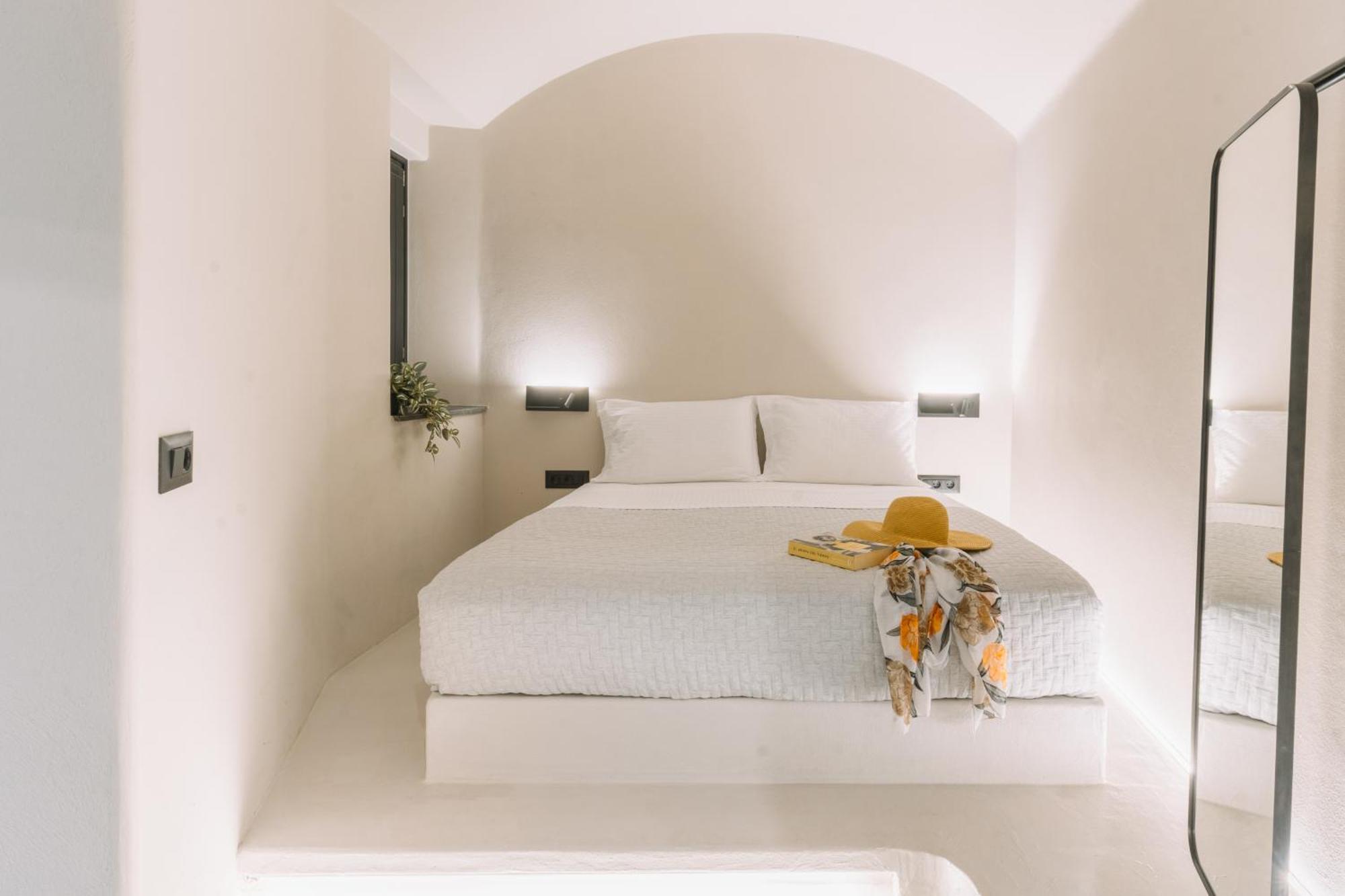Noir Cave Villa With Private Jacuzzi And Sunset Terrace Pýrgos Esterno foto